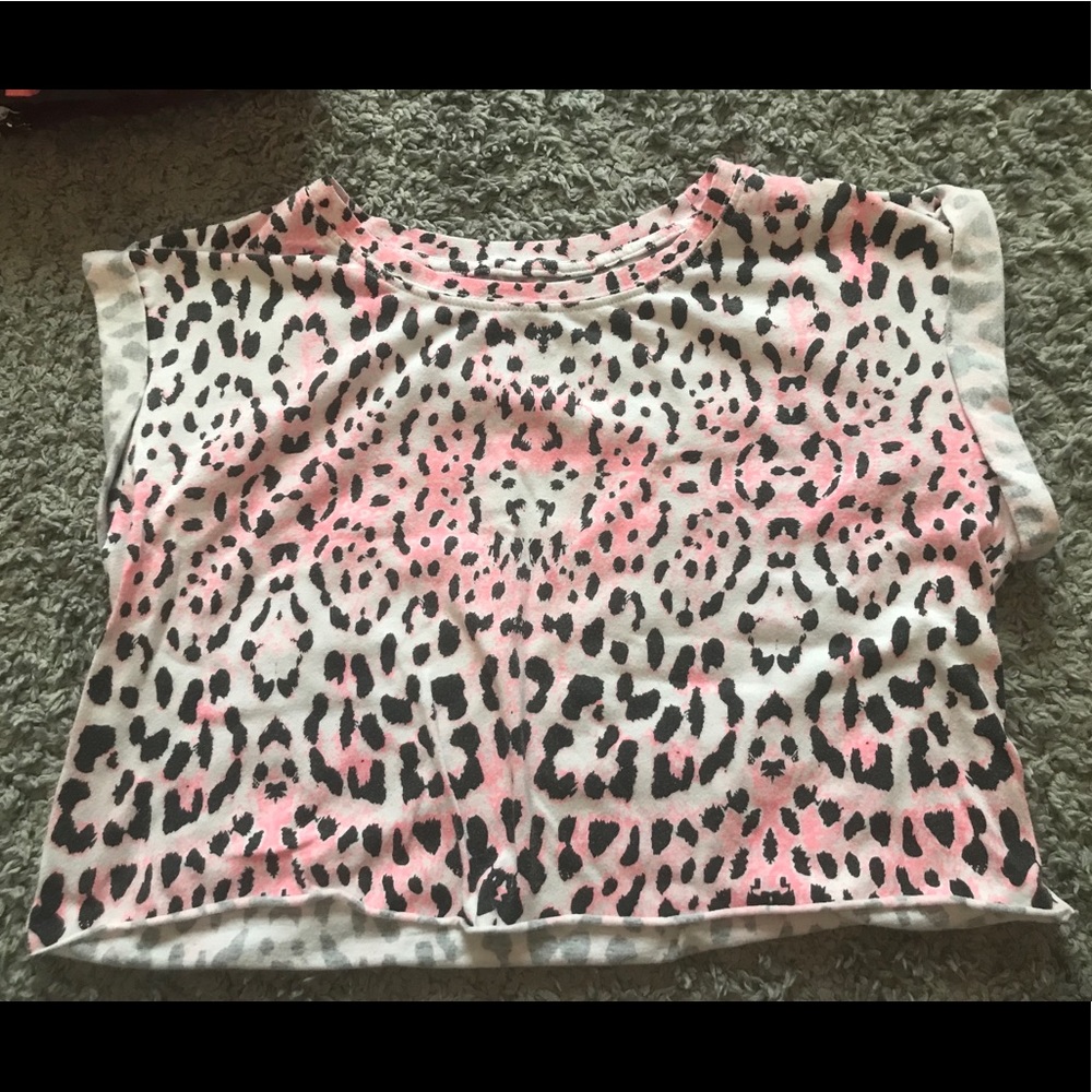 Pink leopard crop top